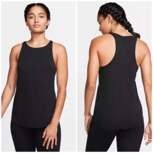 Nike Yoga Luxe Women's Ribbed Tank